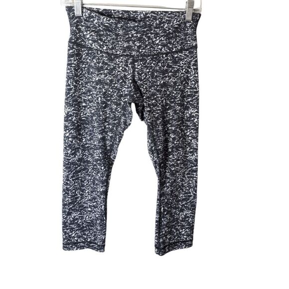LULULEMON ATHLETICA Wunder Under Crop III (21') In Iced Wave White Black Size 6 - Picture 4 of 6